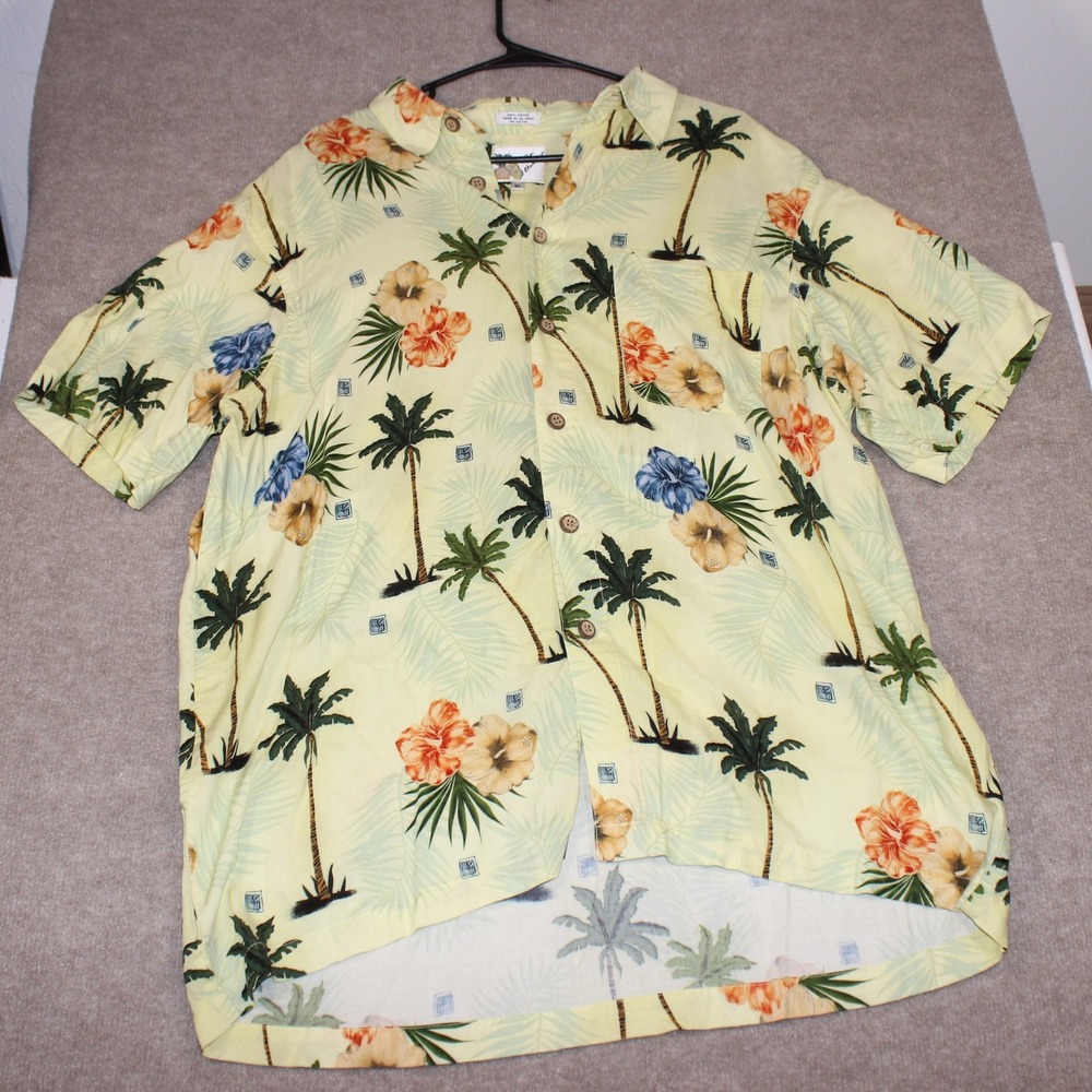 Ron Chereskin Mens XL Yellow Hawaiian Palm Tree Hibiscus Rayon Button Down Shirt